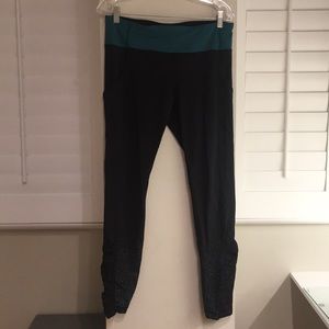 Lululemon full length luon leggings SIZE 10
